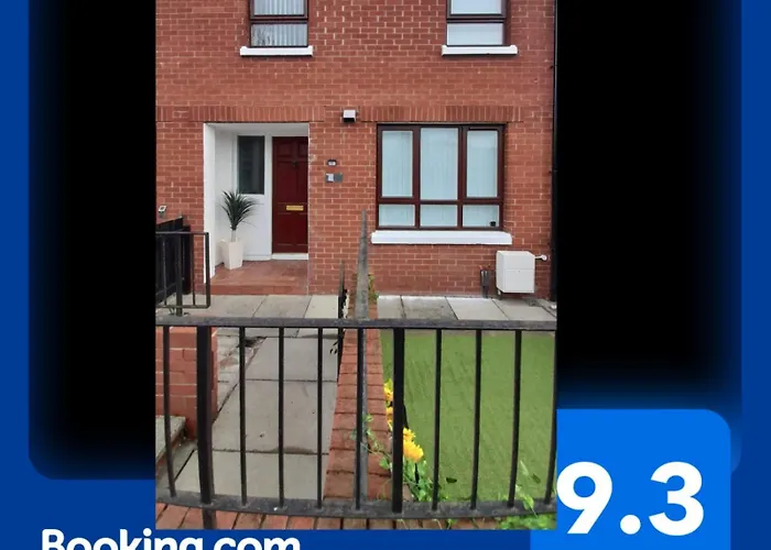 293 Holiday Home- Free On Site Parking