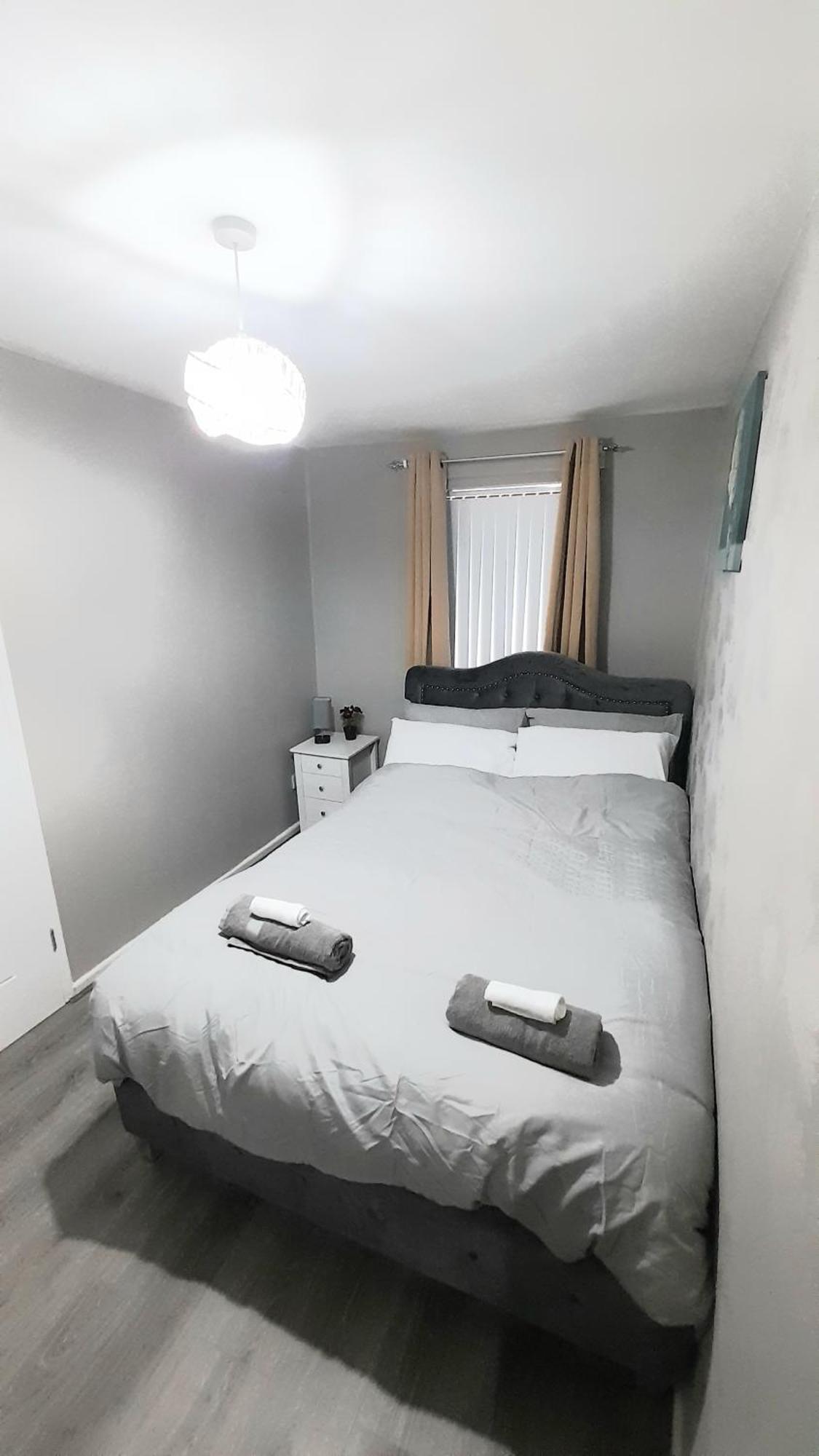 293 Home- Free On Site Parking * Belfast
